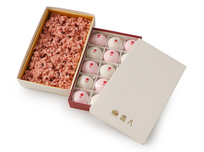 紅白上用饅頭と赤飯